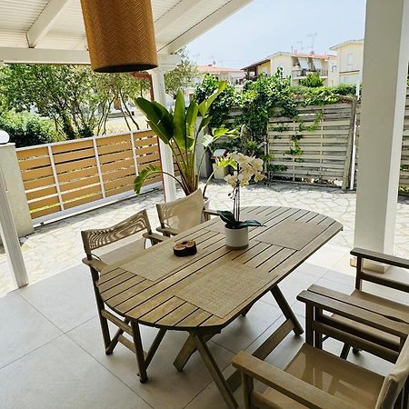 Central Luxury Apartment In Paralia Ofryniou โอฟรีนีออน ภายนอก รูปภาพ