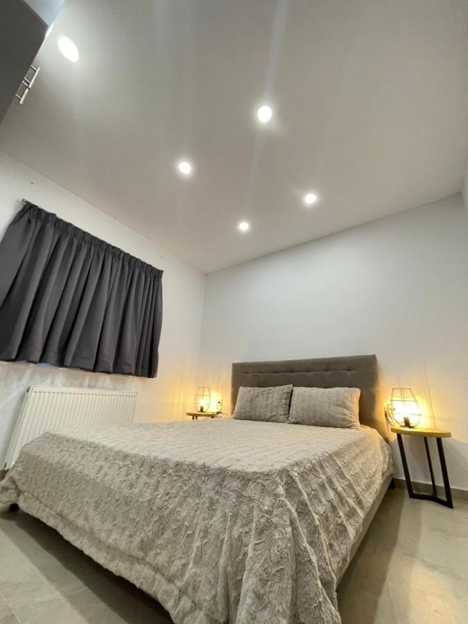Central Luxury Apartment In Paralia Ofryniou โอฟรีนีออน ภายนอก รูปภาพ